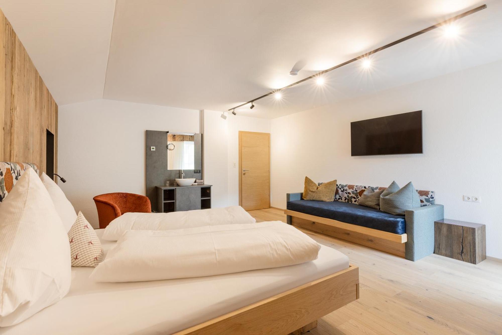 Hotel Garni Jagdhof 3*
