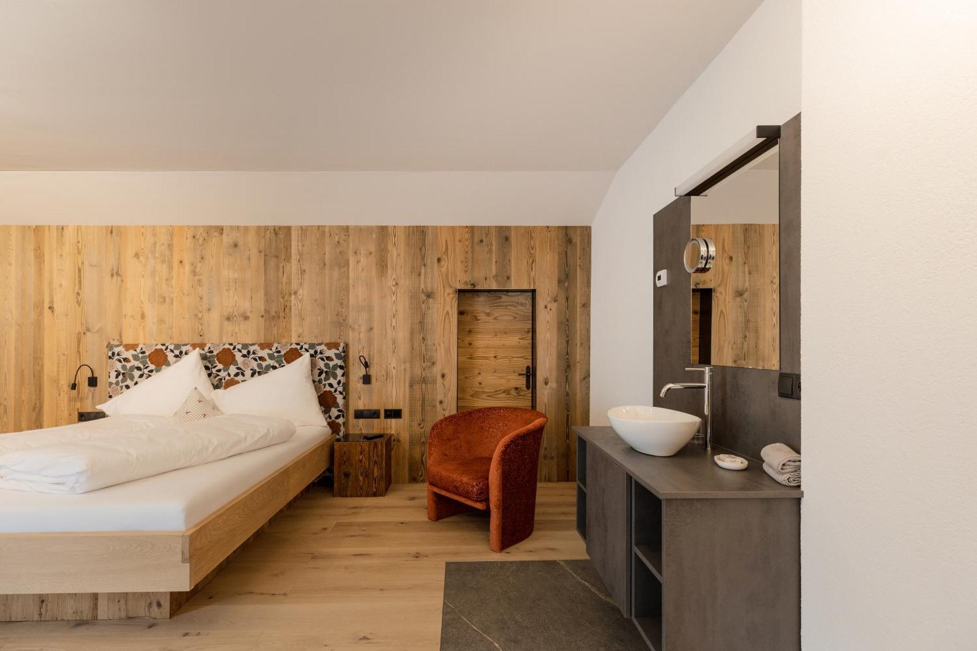 Garni Jagdhof Hotel 3*