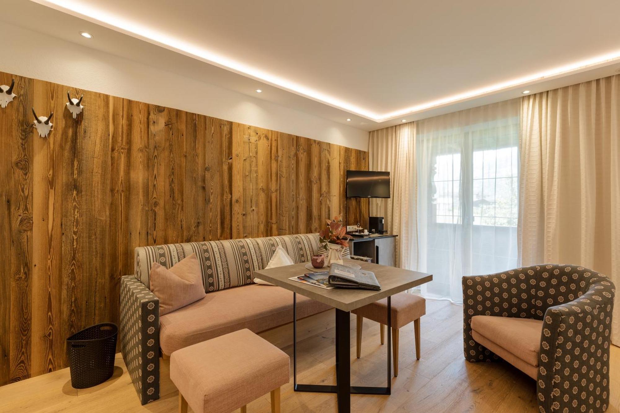Garni Jagdhof 3*